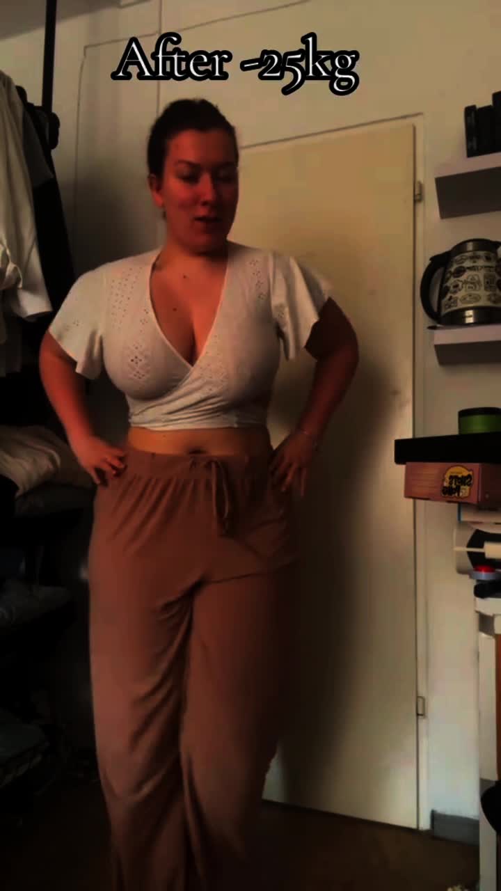 Video 649135 from _Cremebruellee_ / LizzydieSchnegge / Lizzywiththezz