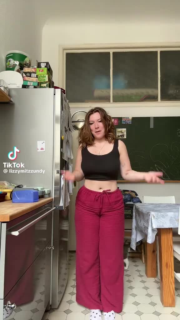 Video 649137 from _Cremebruellee_ / LizzydieSchnegge / Lizzywiththezz