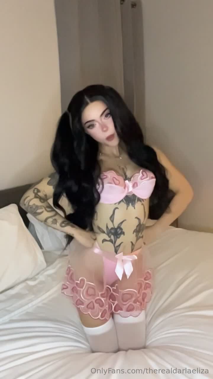 Video 649366 from Darla Eliza - darlaeliza