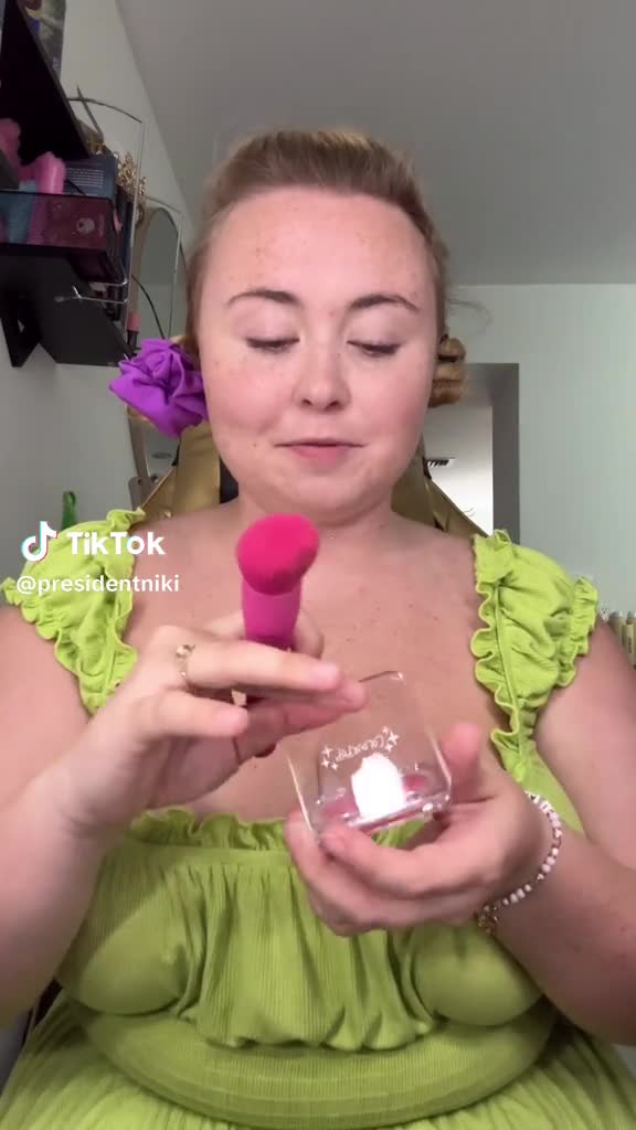 Video 650205 from Niki Peacock