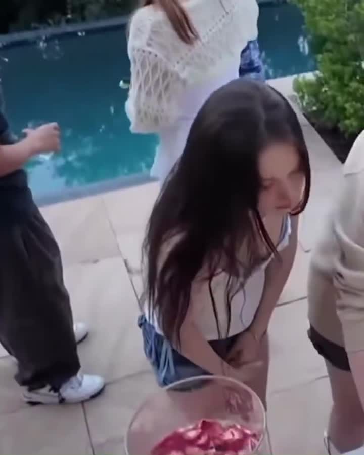 Video 650423 from Tinakitten