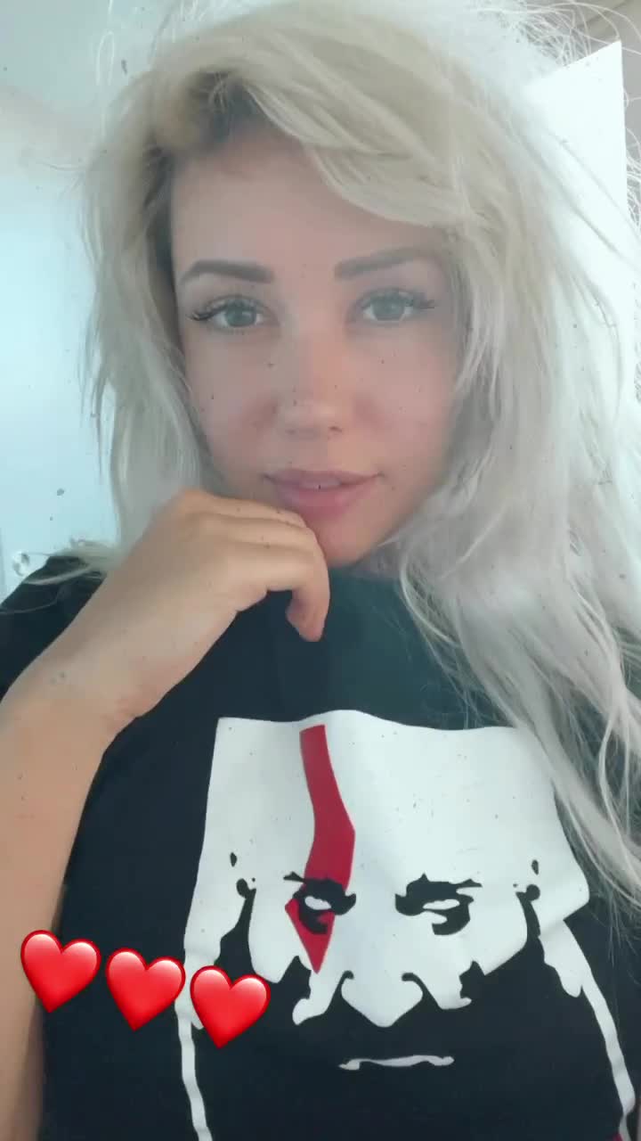 Video 650684 from Alanah Pearce - charalanahzard