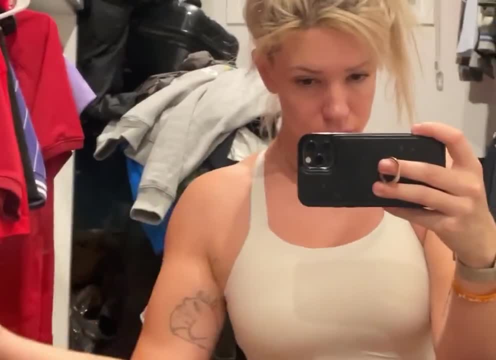 Video 650910 from Alanah Pearce - charalanahzard