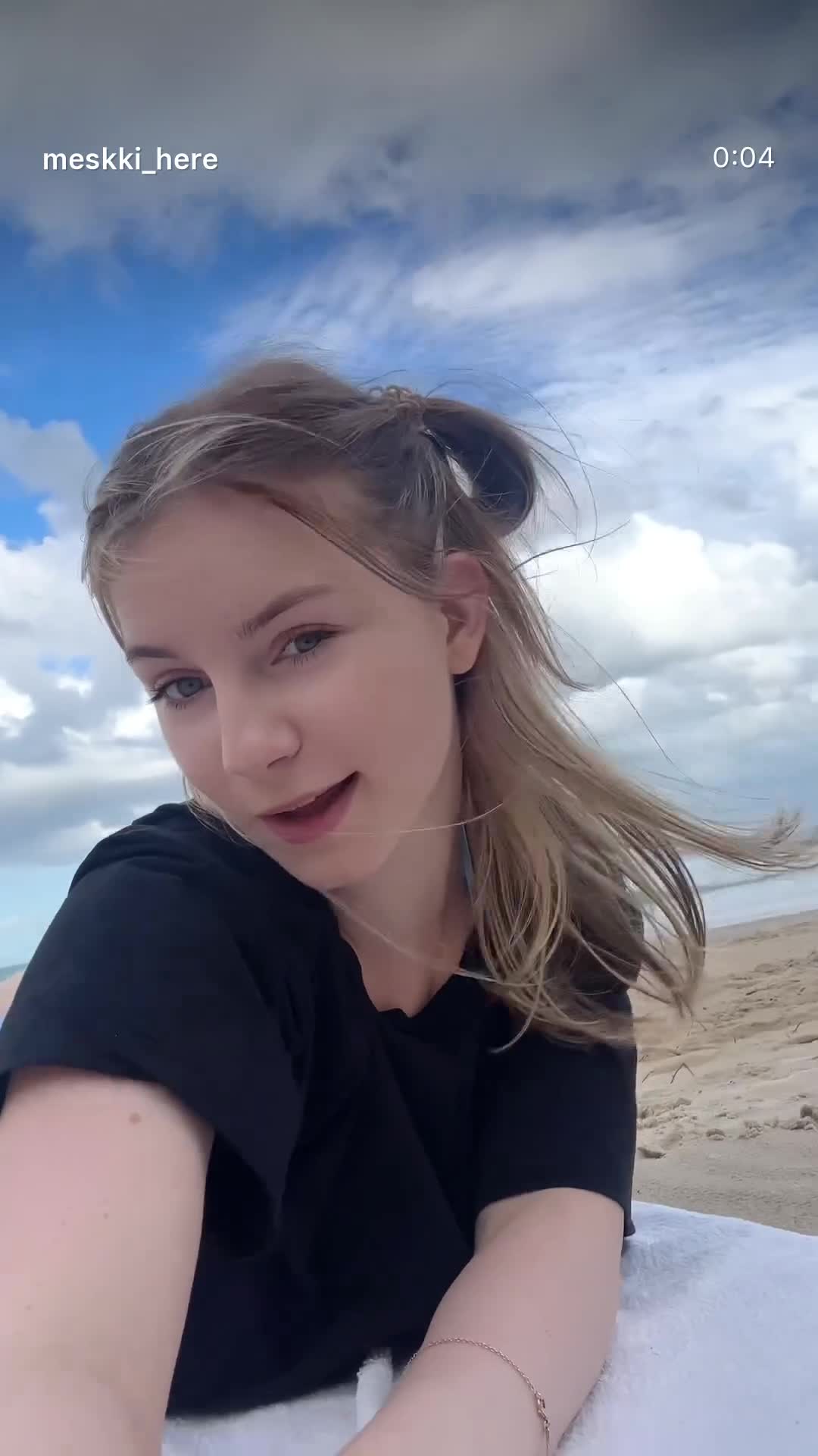 Video 652044 from DevDasha / devdaria