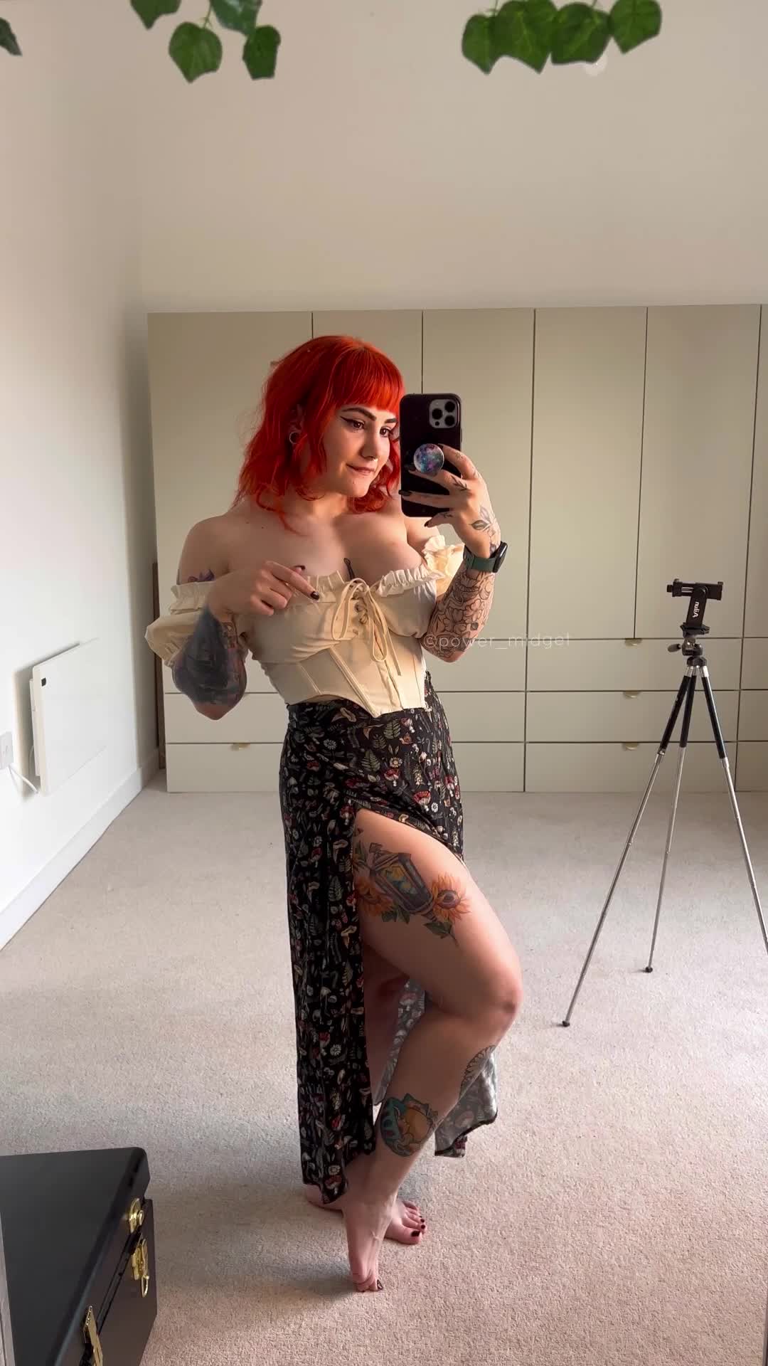 Video 652799 from Peta Lloyd / power_midget