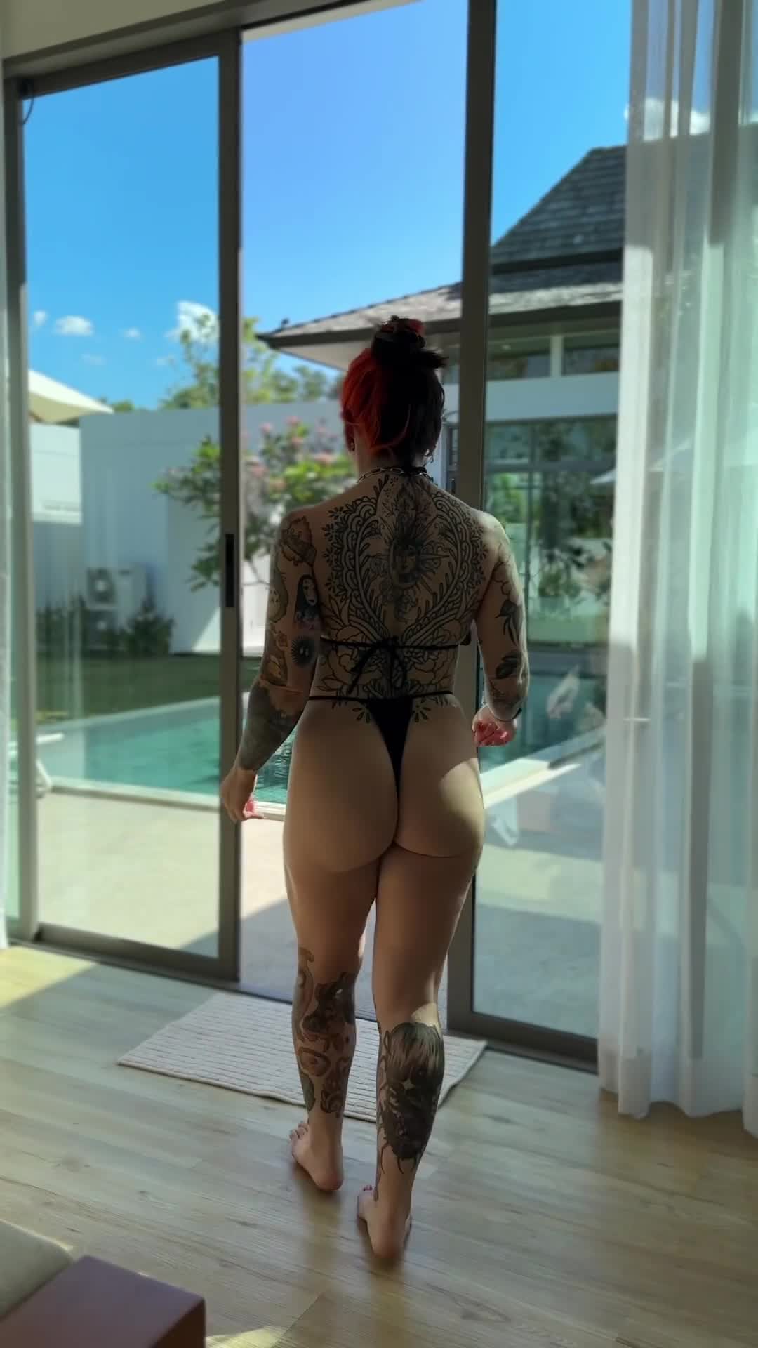 Video 301983 from Peta Lloyd / power_midget