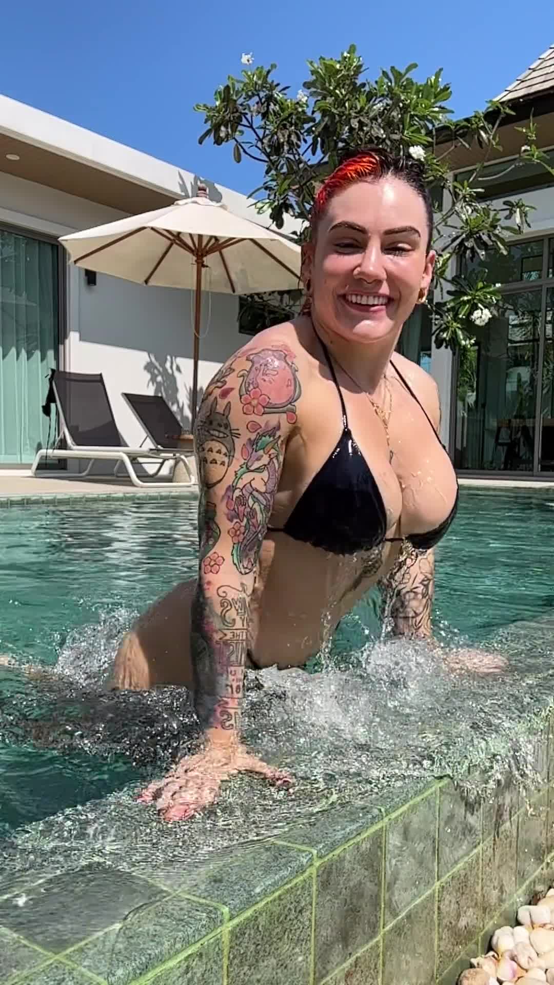 Video 301984 from Peta Lloyd / power_midget