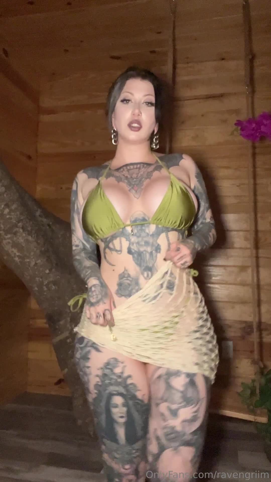 Video 654334 from Dakota Alexandra | ravengriim