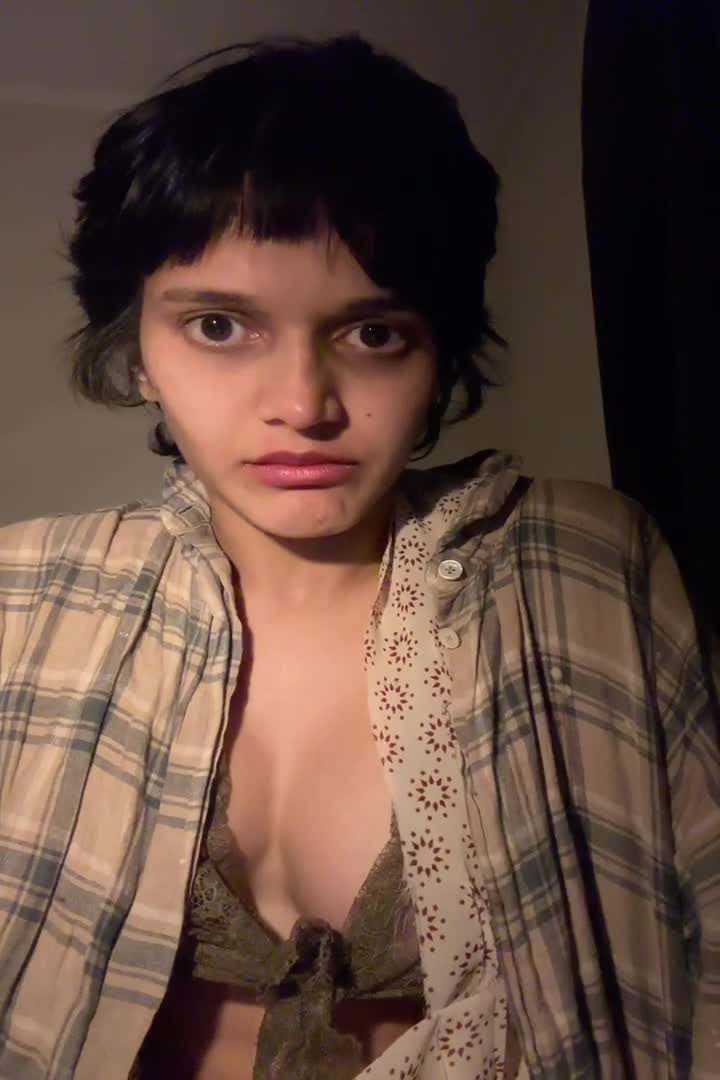 Video 655232 from Nipslips &amp; Just Chatting streamers