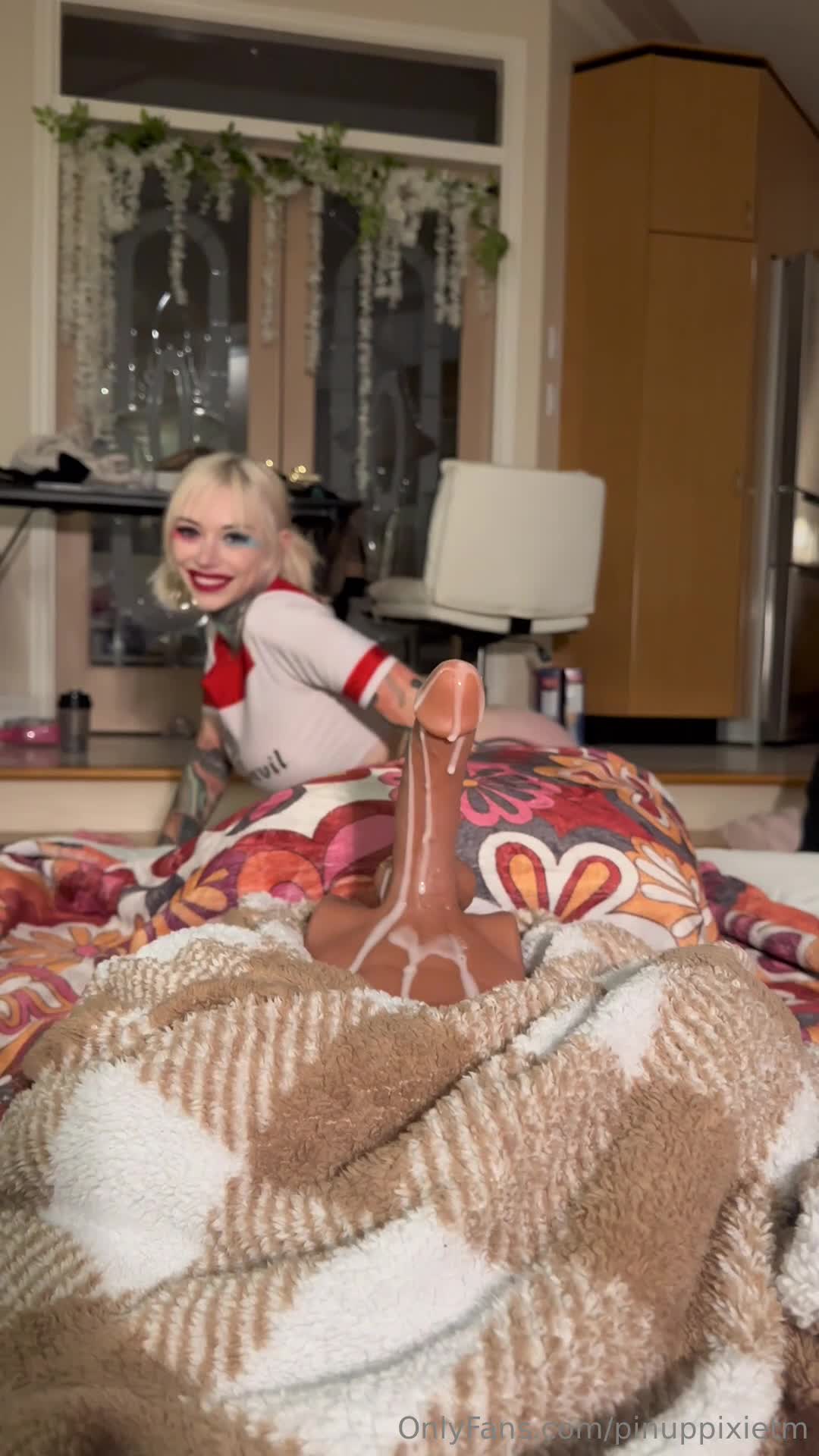 Video 656354 from PinupPixie / Cyberpunk Pixie