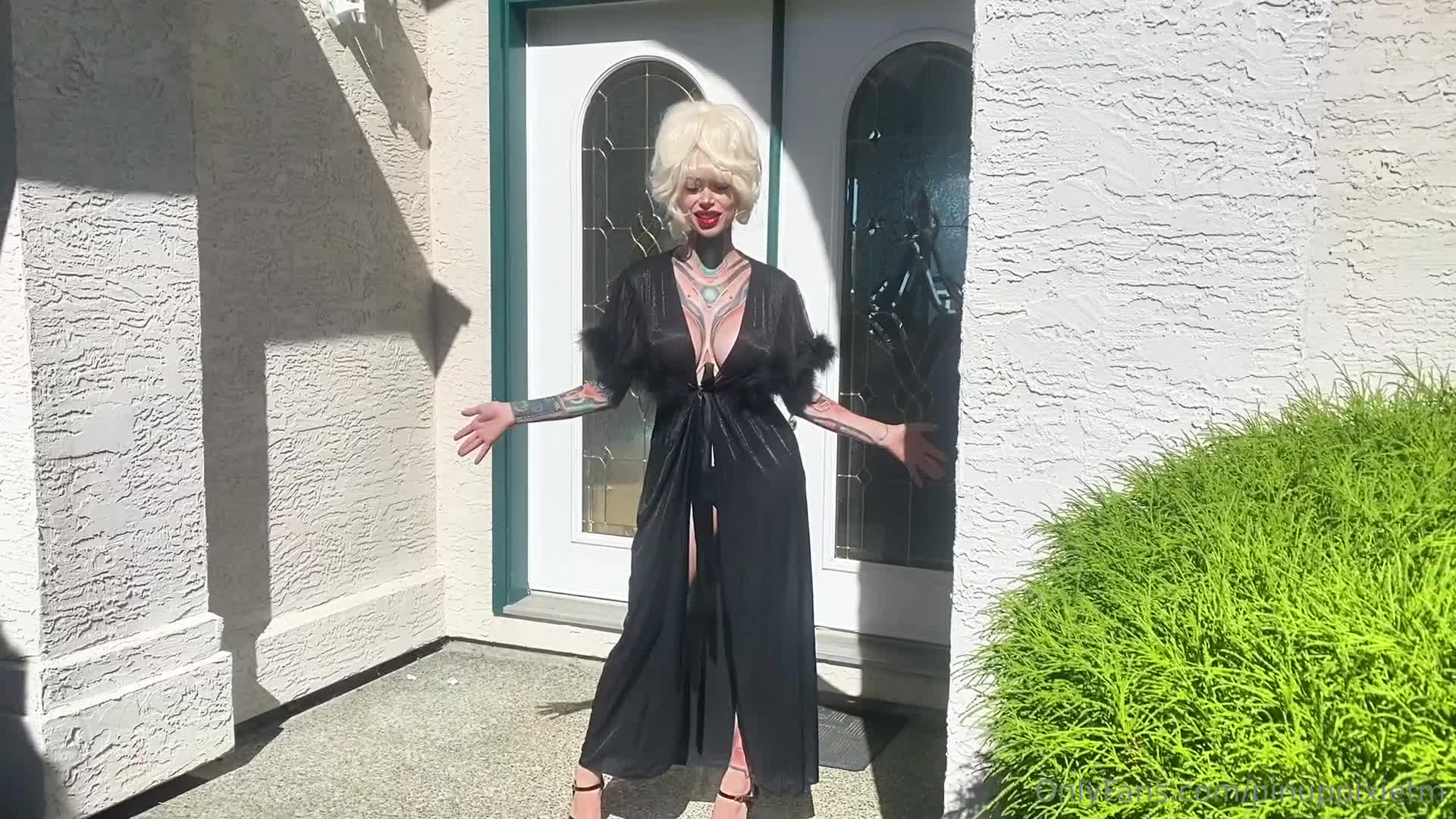 Video 656356 from PinupPixie / Cyberpunk Pixie