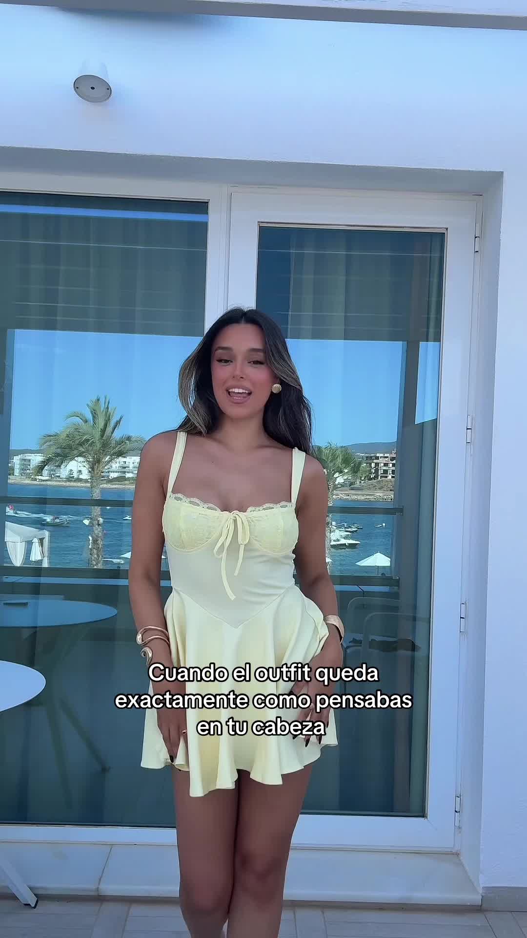 Video 656369 from Marta Diaz | martaa_diiaz