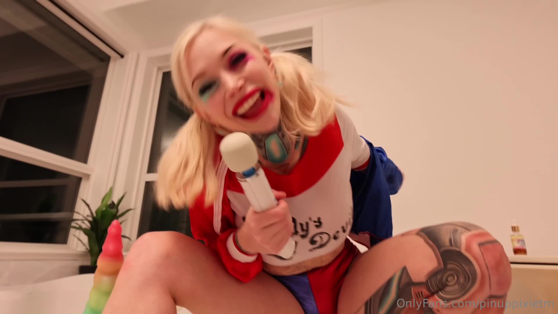 Video 656409 from PinupPixie / Cyberpunk Pixie