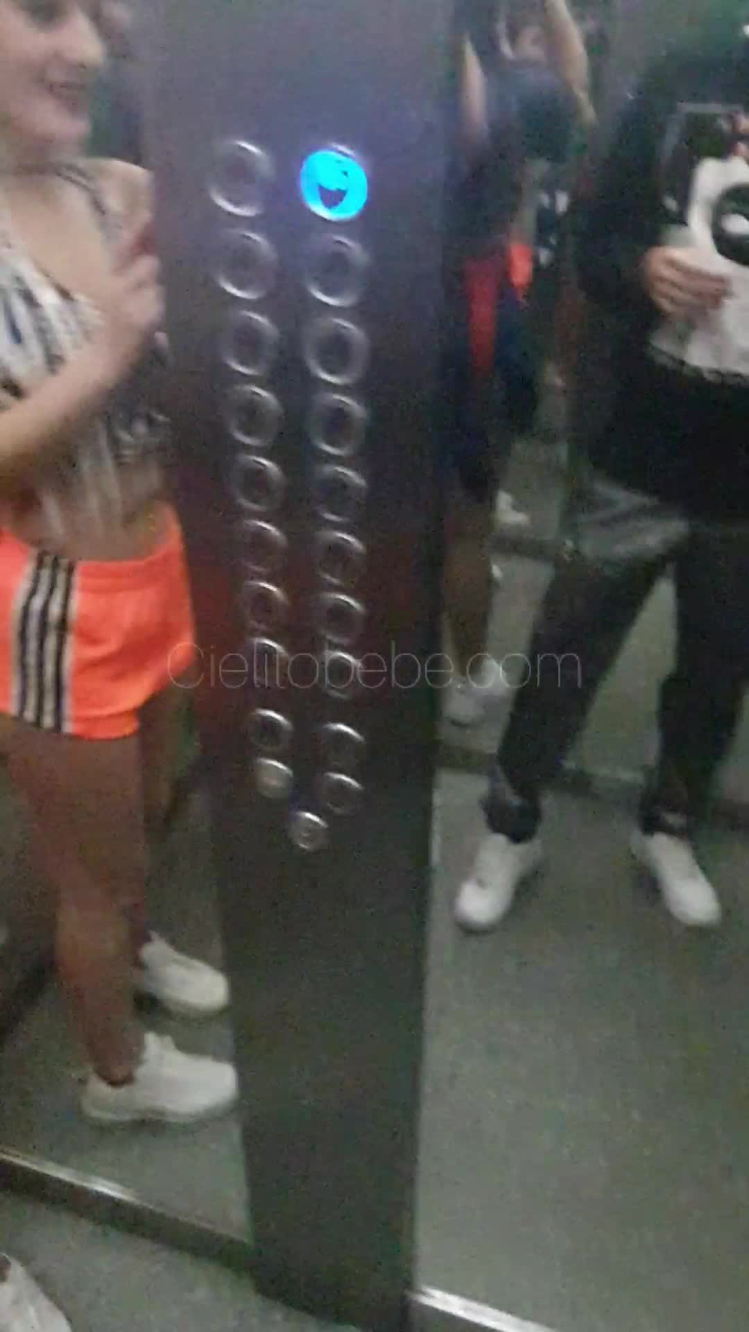 Video 656509 from La.roli25 / milli castillo / La roli / rolita.com / iamroliii