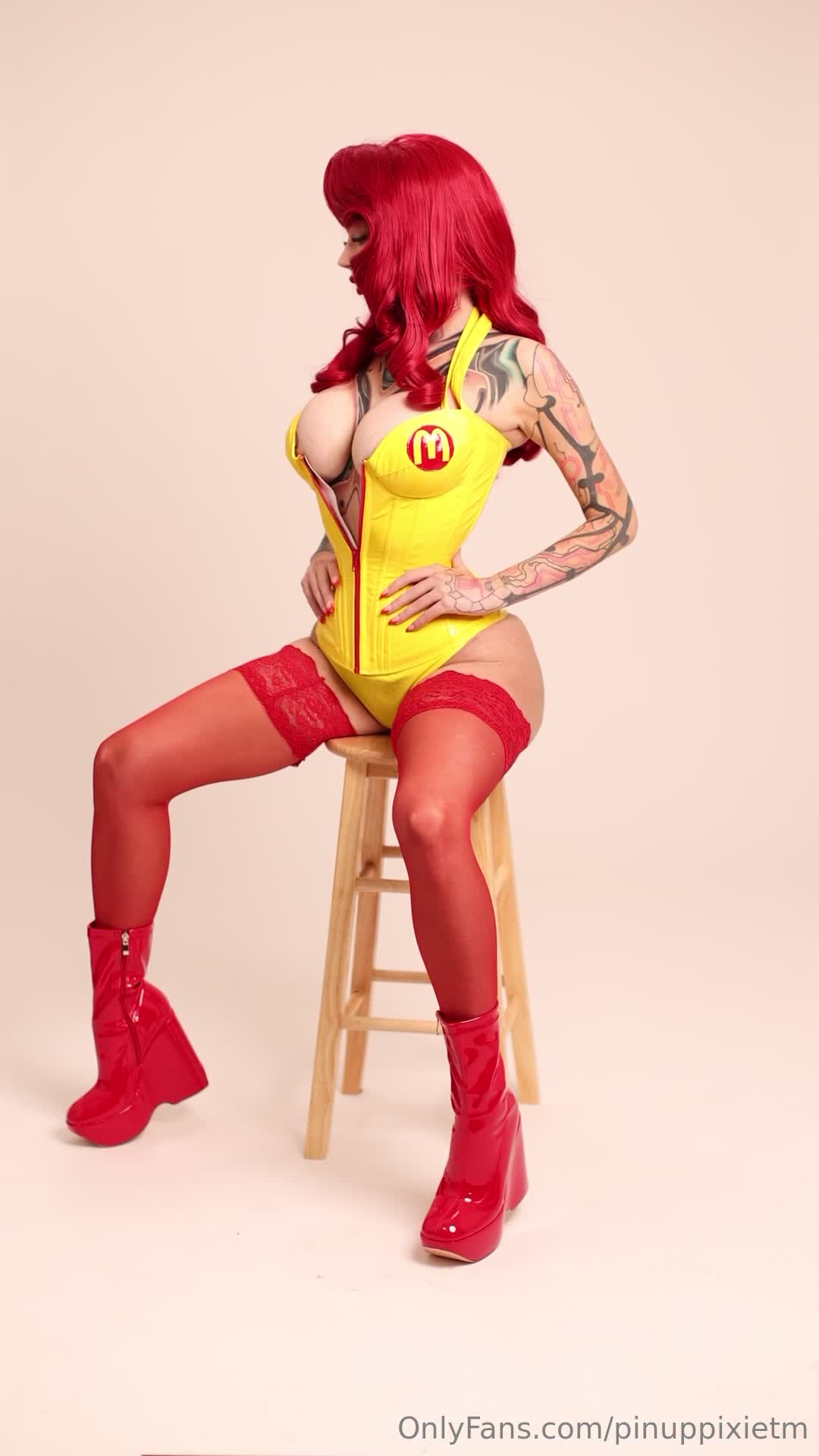 Video 656637 from PinupPixie / Cyberpunk Pixie