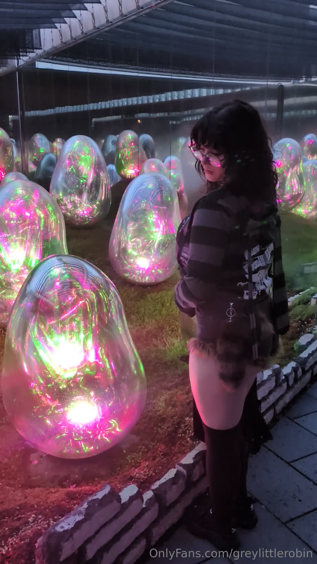 Video 657015 from mylittlerobin | Robin Grey