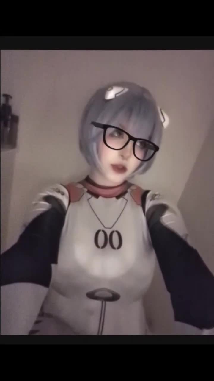 Video 657102 from mylittlerobin | Robin Grey