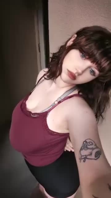 Video 657103 from mylittlerobin | Robin Grey