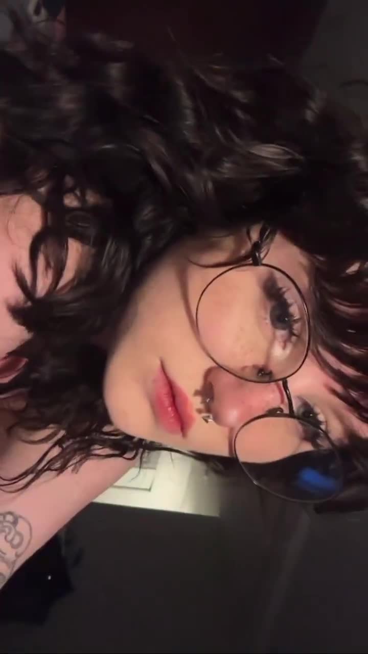 Video 657151 from mylittlerobin | Robin Grey