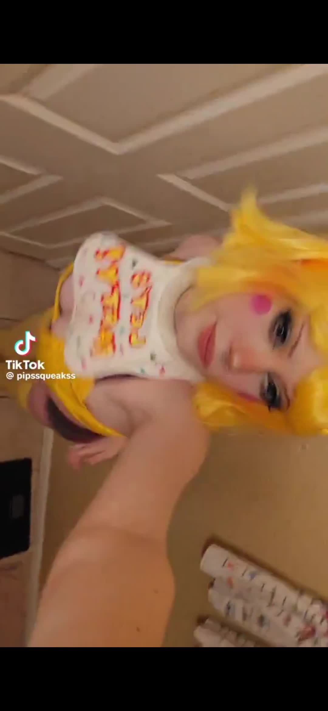 Video 663036 from pipssqueakss