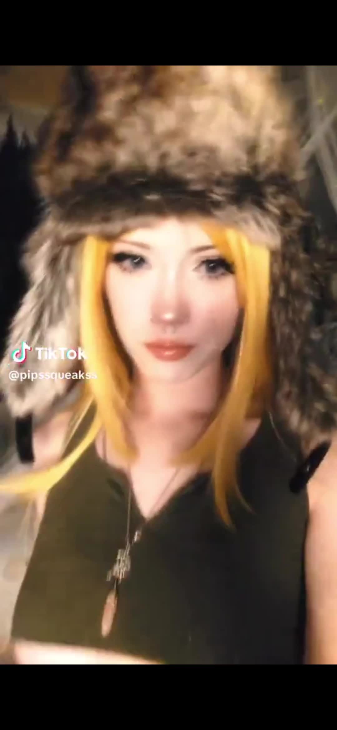 Video 663047 from pipssqueakss