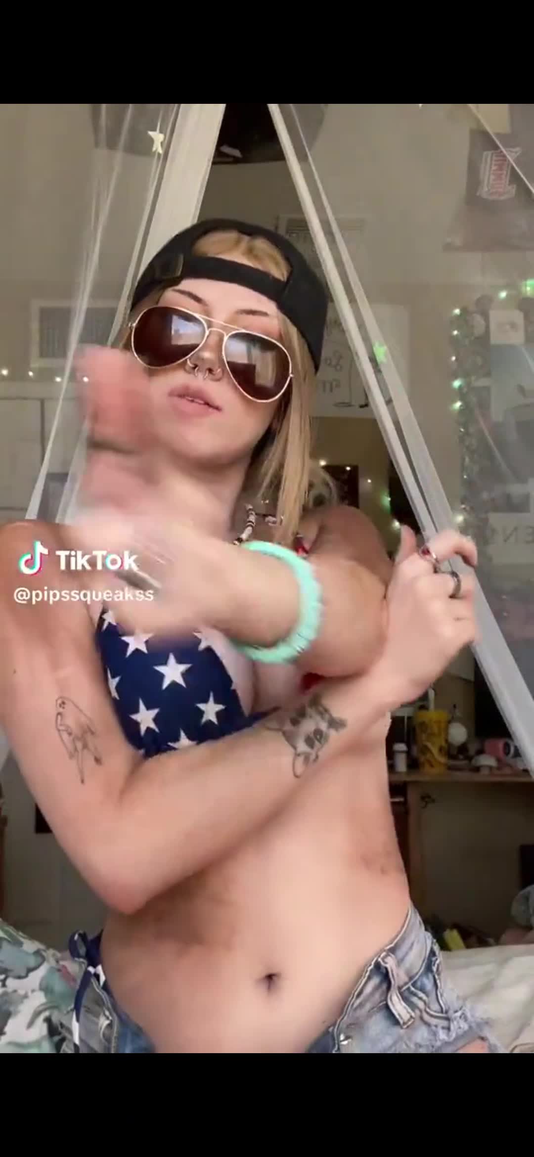 Video 663165 from pipssqueakss