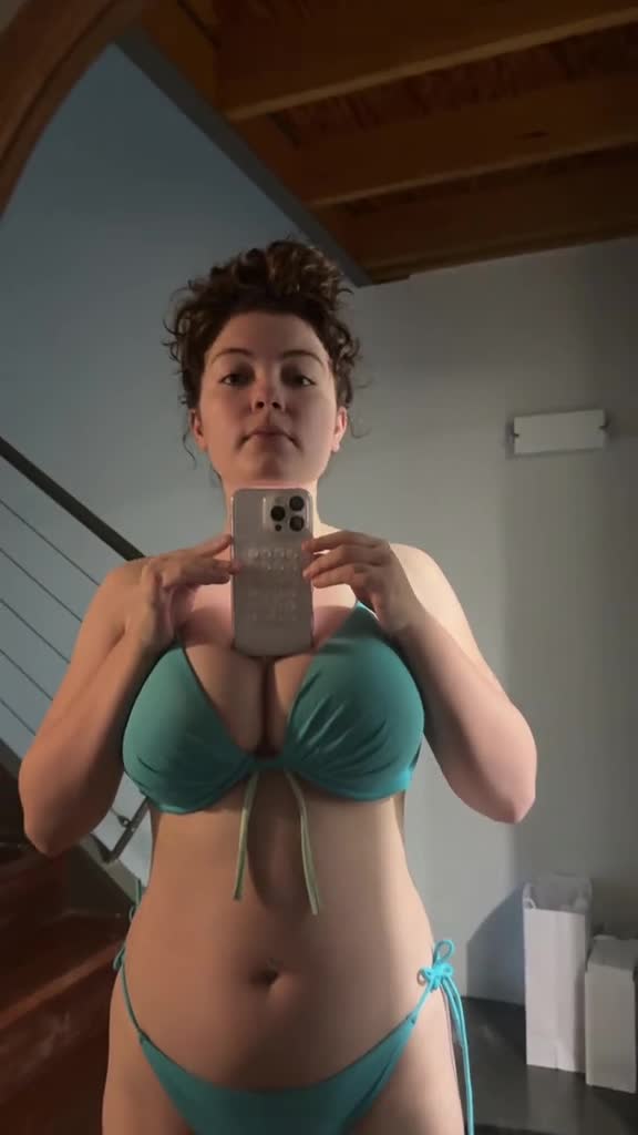 Video 663216 from lillil0ve / notlilo_2 / followjesusnotme2 / lilli_love