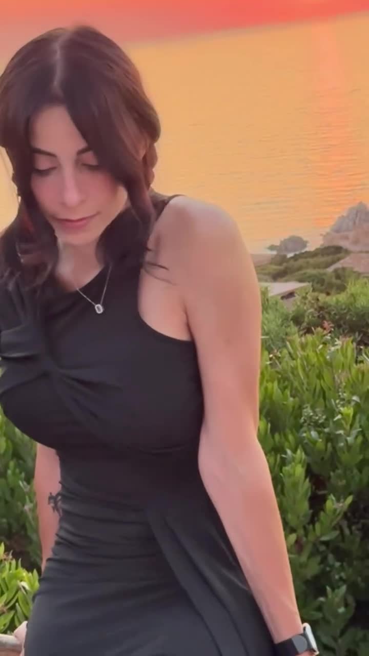 Video 663499 from Kurolily (Italian Streamer)