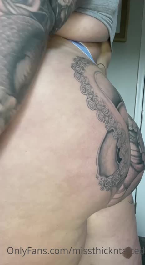 Video 680496 from missthickntatted