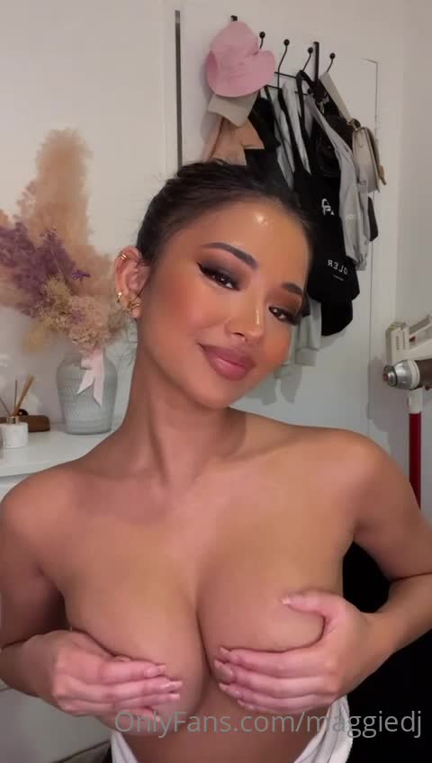 Video 680560 from maggiedeejay