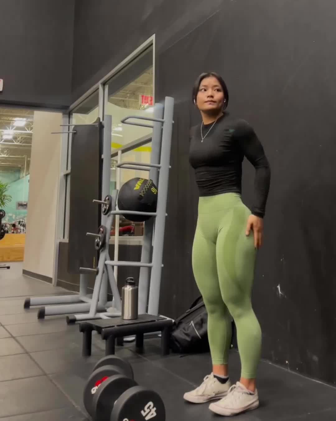 Video 681164 from MsDumpling_