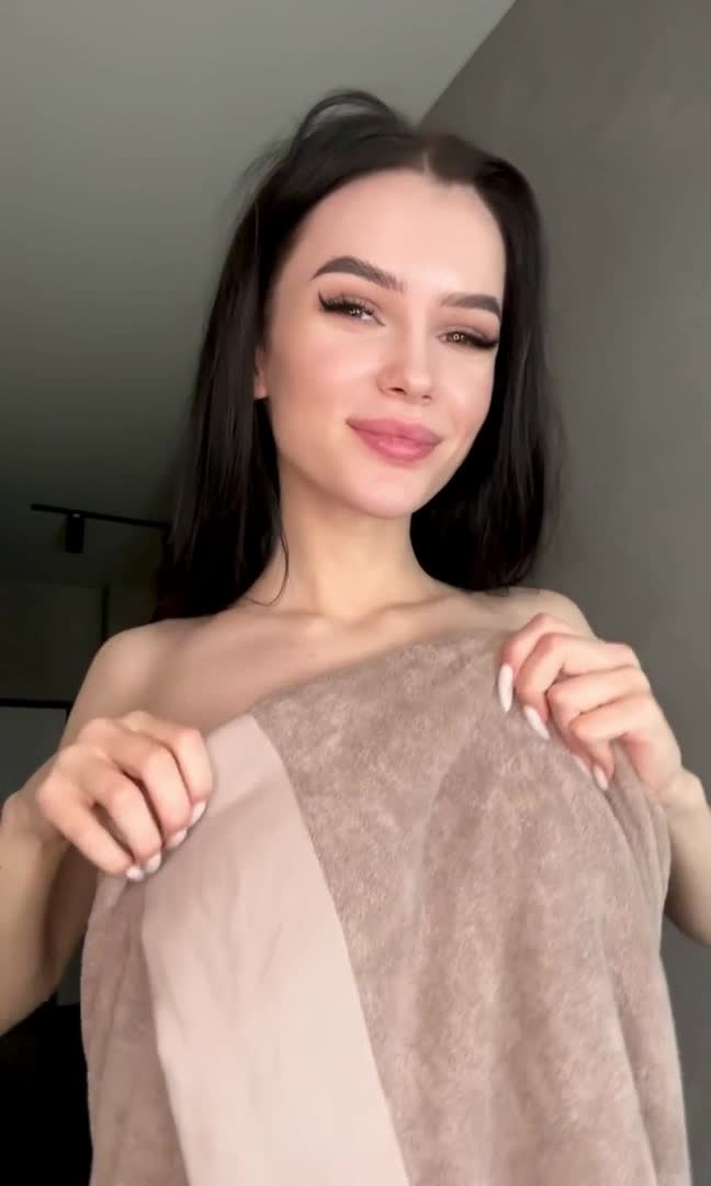 Video 682159 from Chrysolite