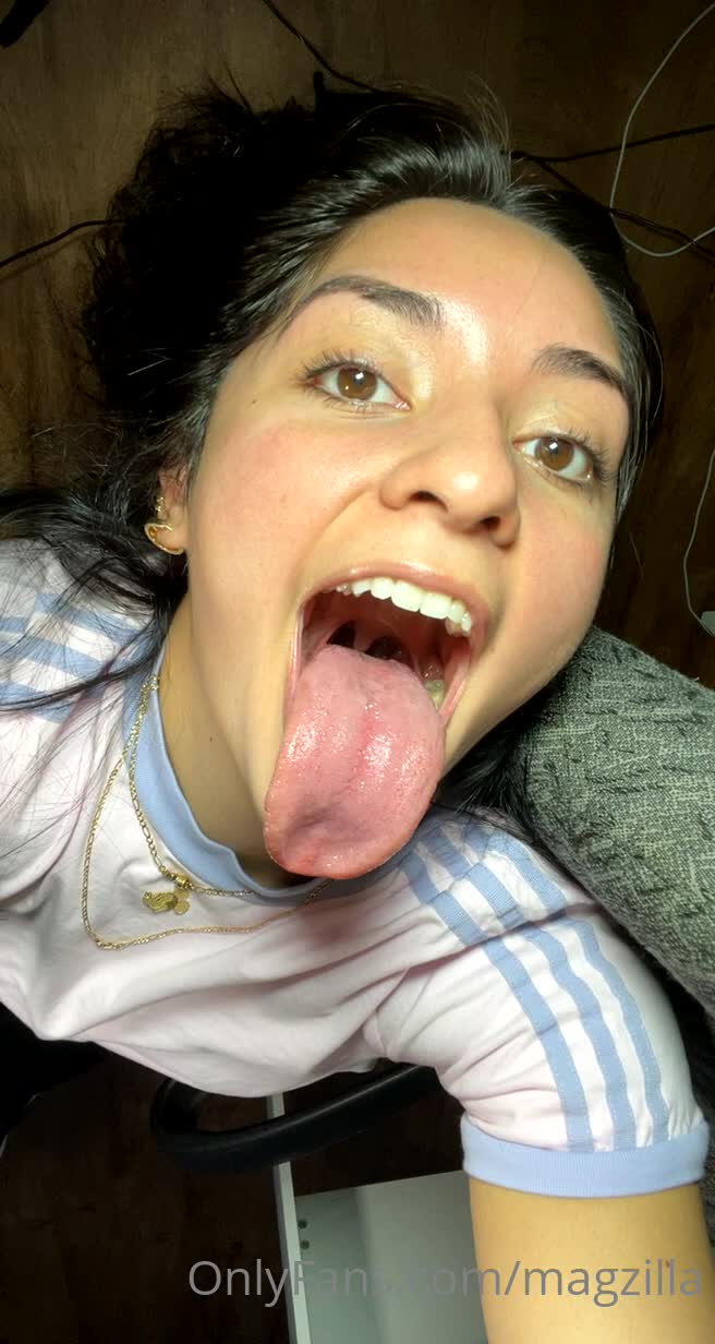 Video 682220 from Magzilla Magzillac Maggie Castillo