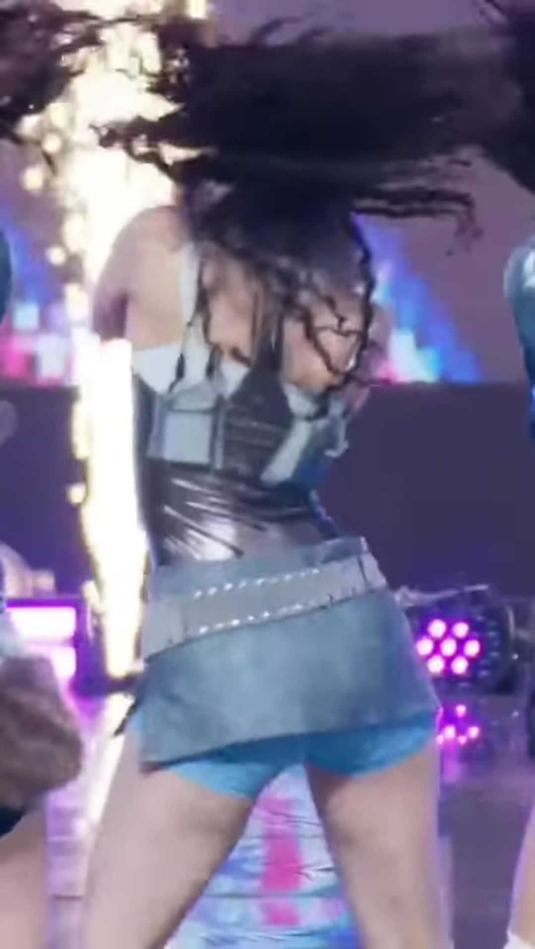 Video 682411 from Daniela Avanzini (Katseye)