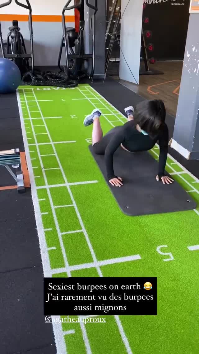 Video 683132 from Agathe Auproux