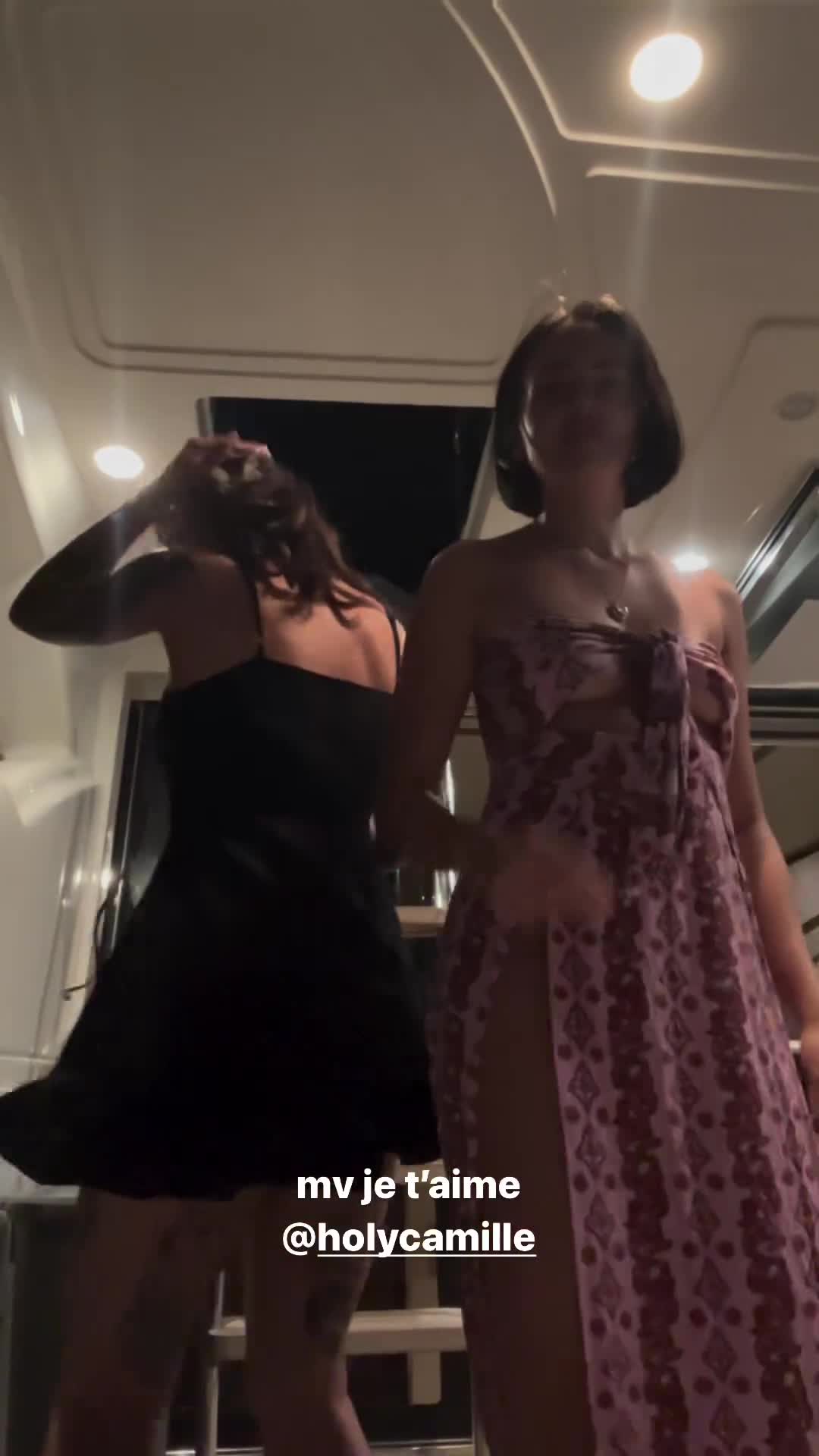 Video 683137 from Agathe Auproux