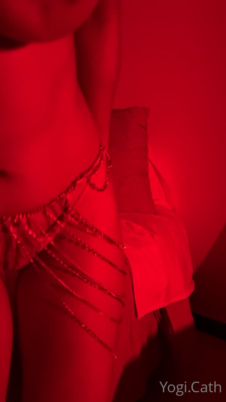 Video 684565 from yogi.cath