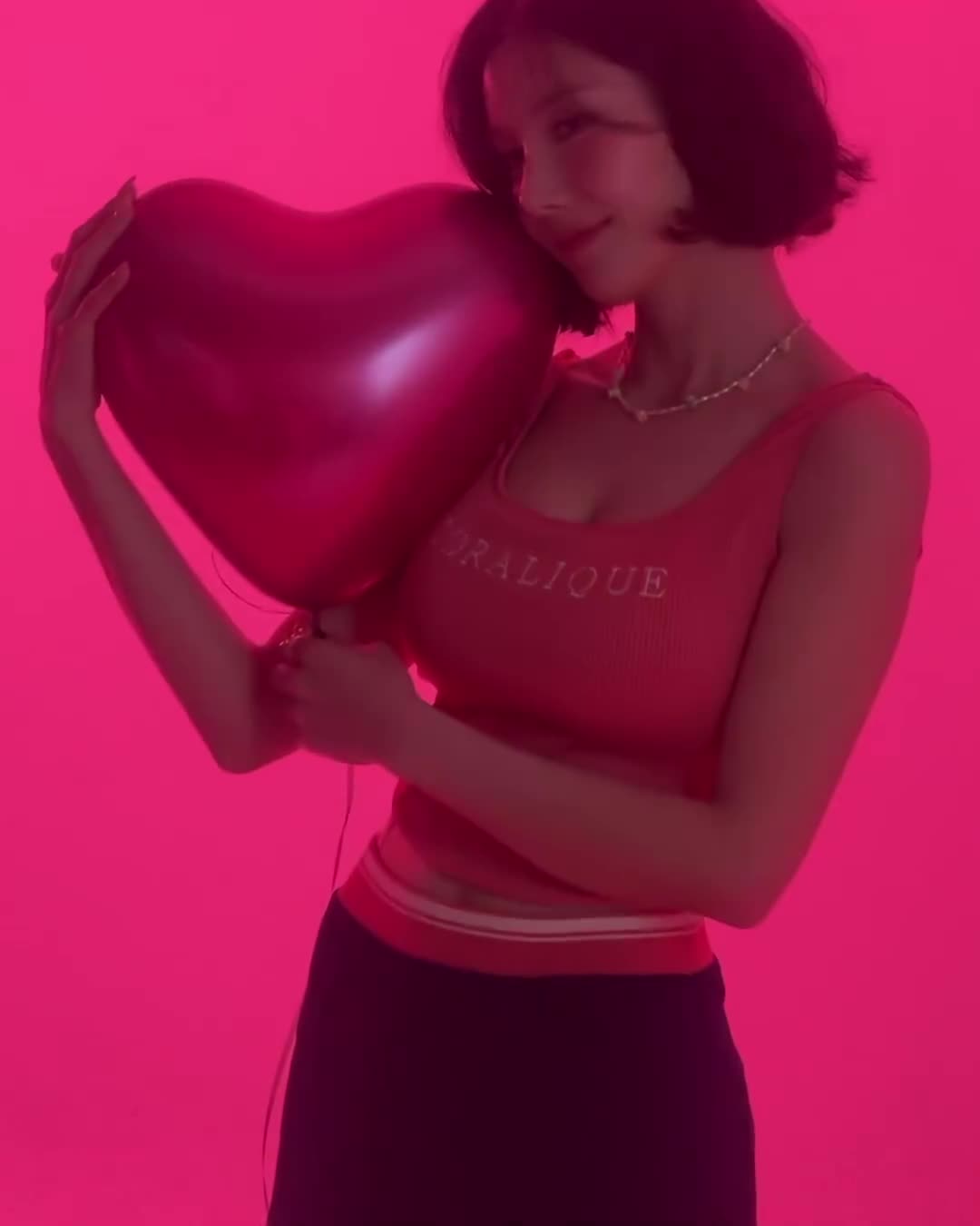 Video 684719 from 권은비 Kwon Eunbi / Kwon Eun-bi