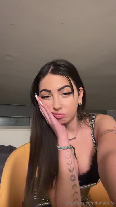 Video 685079 from Luna Bufo | _lastellapiubella_