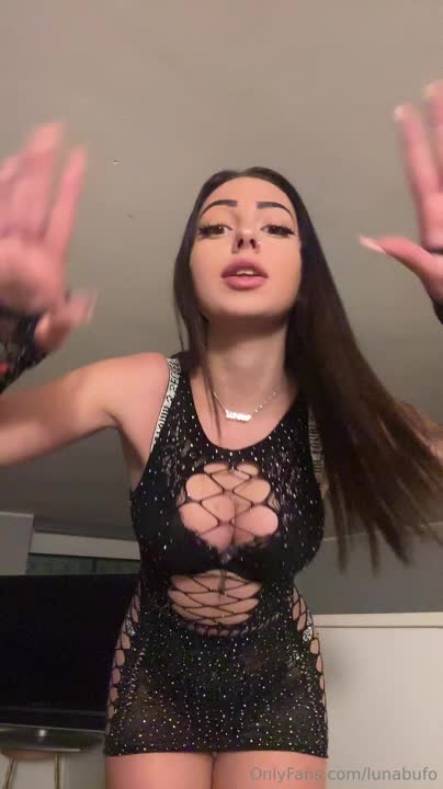 Video 685081 from Luna Bufo | _lastellapiubella_