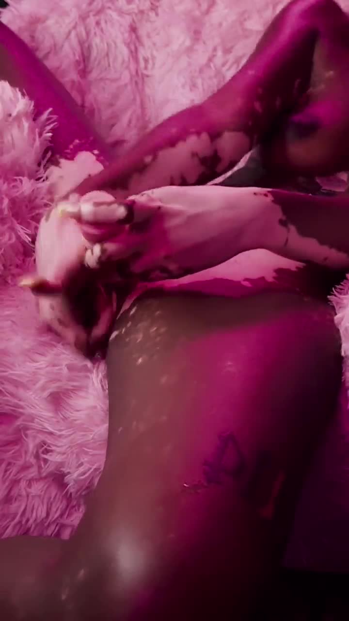 Video 685920 from Curiositeaaa/ Trayceeteaa