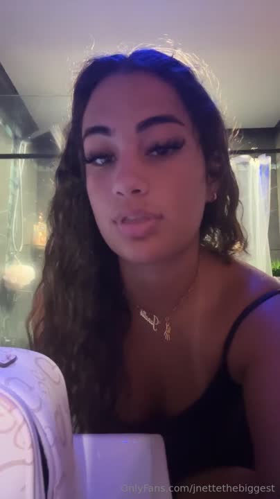 Video 688385 from janettelmao / jnettethebiggest