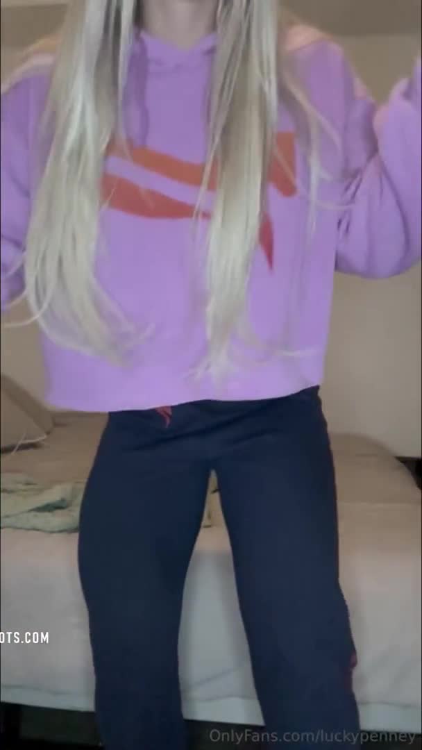 Video 688433 from Ashton Penney | aluckypenney