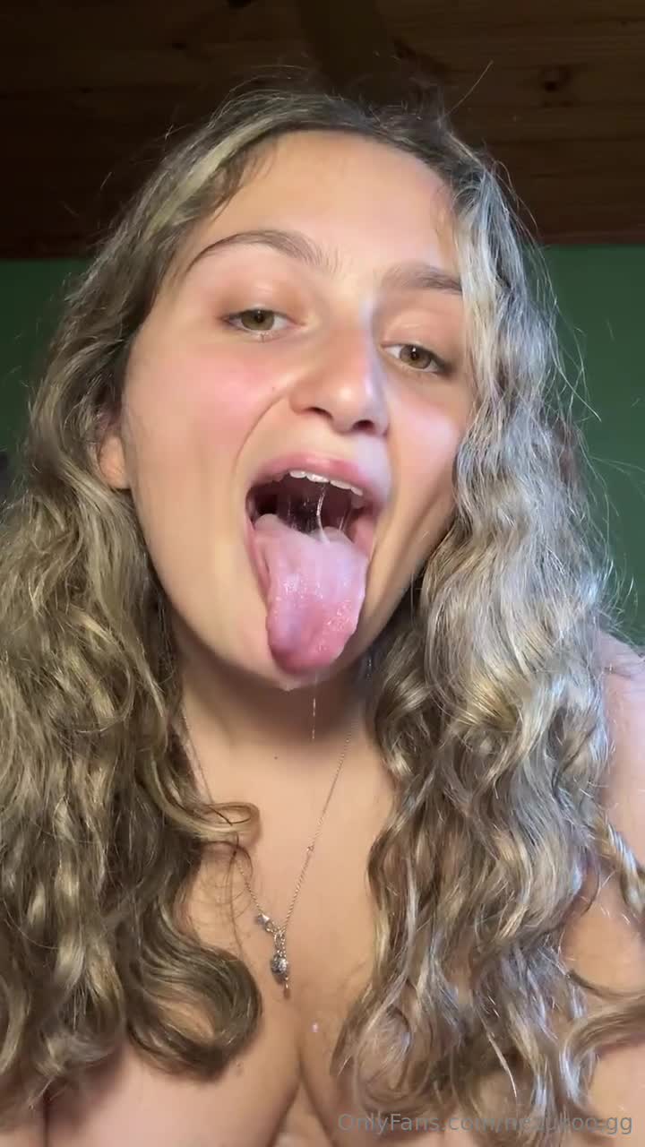 Video 688504 from nezukoo.gg