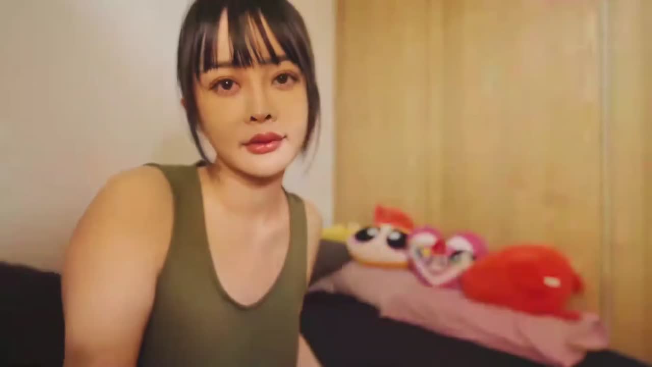 Video 688809 from Una8una13 | una8una.13