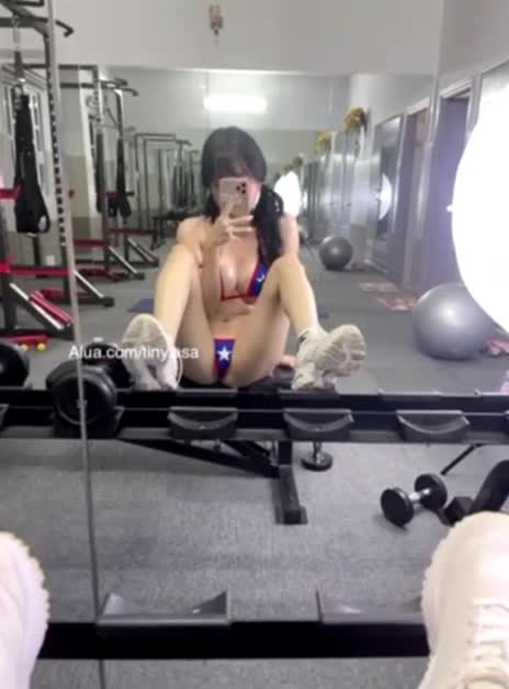 Video 688906 from tiny.asa