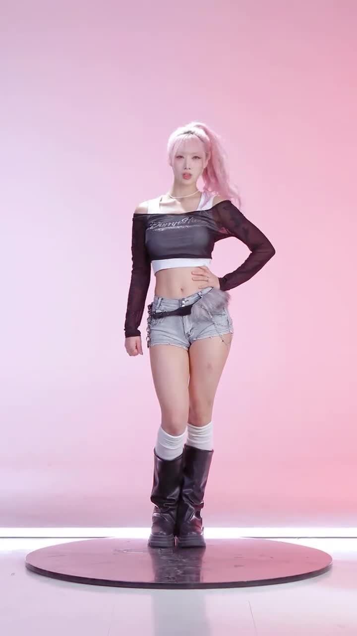 Video 688934 from _purple_lee_/purple_lee