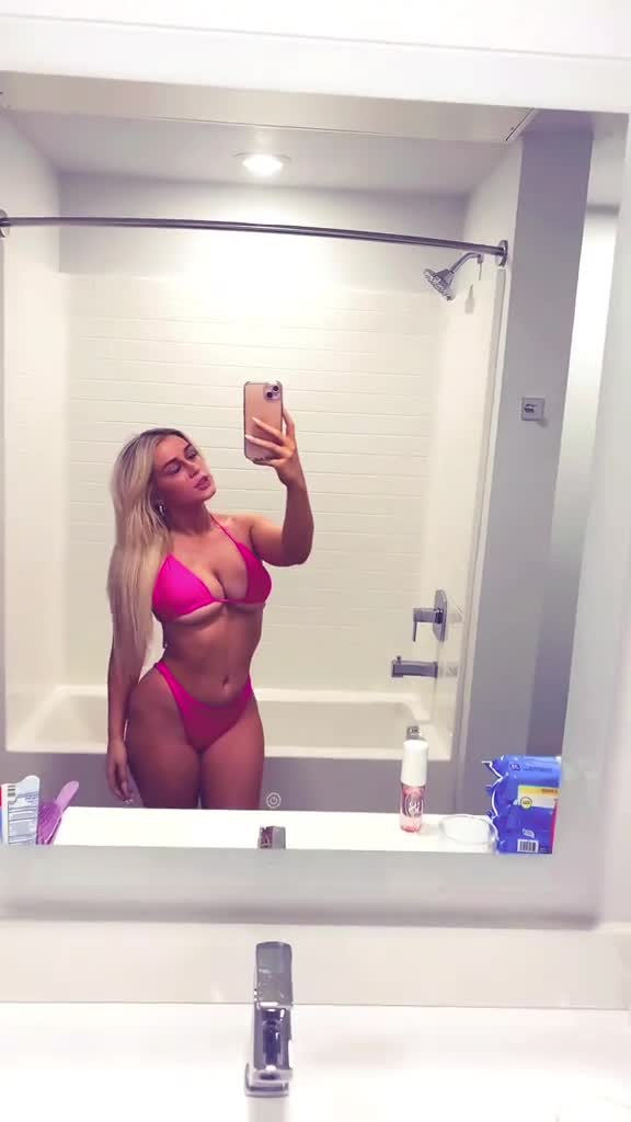 Video 689507 from alyssabronzan / chiiappa