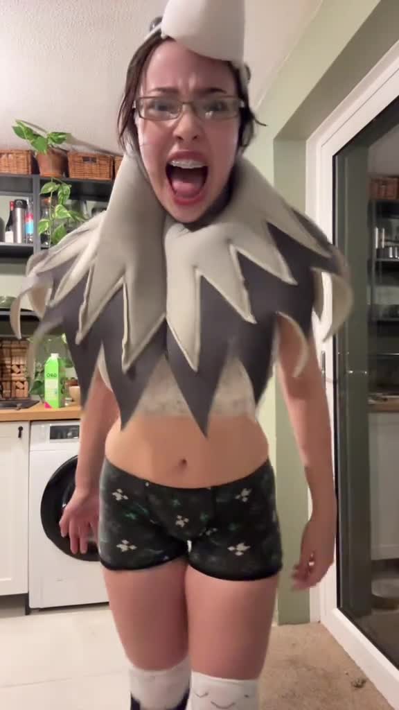 Video 690167 from Meowcrobe