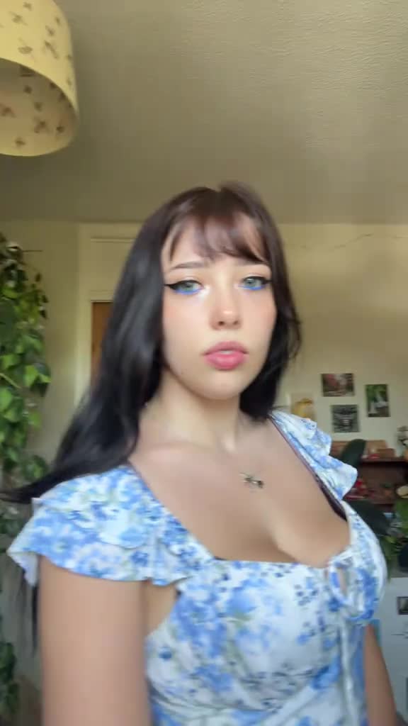 Video 690169 from Meowcrobe